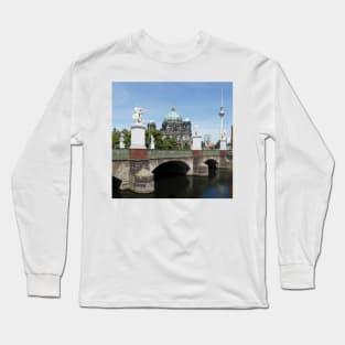 Schinkelbrücke,Berliner Dom and Spree, Berlin-Mitte, Berlin, Germany Long Sleeve T-Shirt